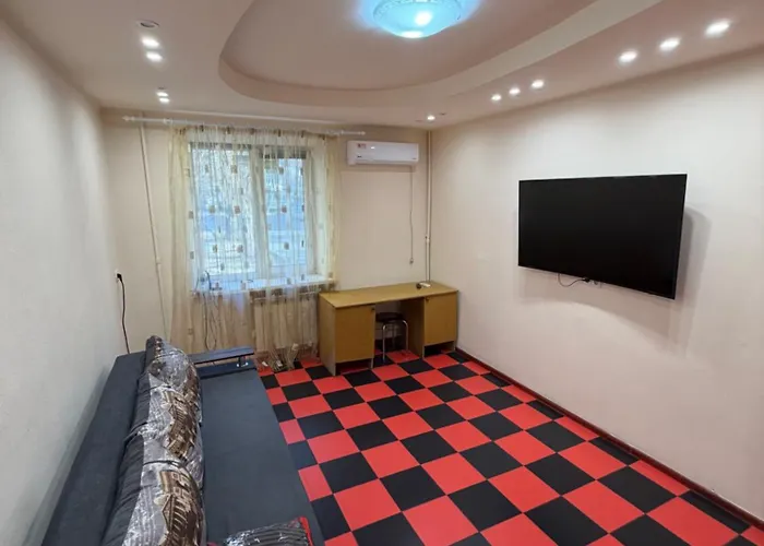 на фонтане Apartment